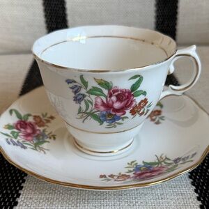 Vtg Colclough Floral Bone China Teacup and Saucer Set